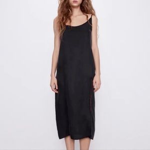 Zara Fill Sens MIDI Dress with Slit